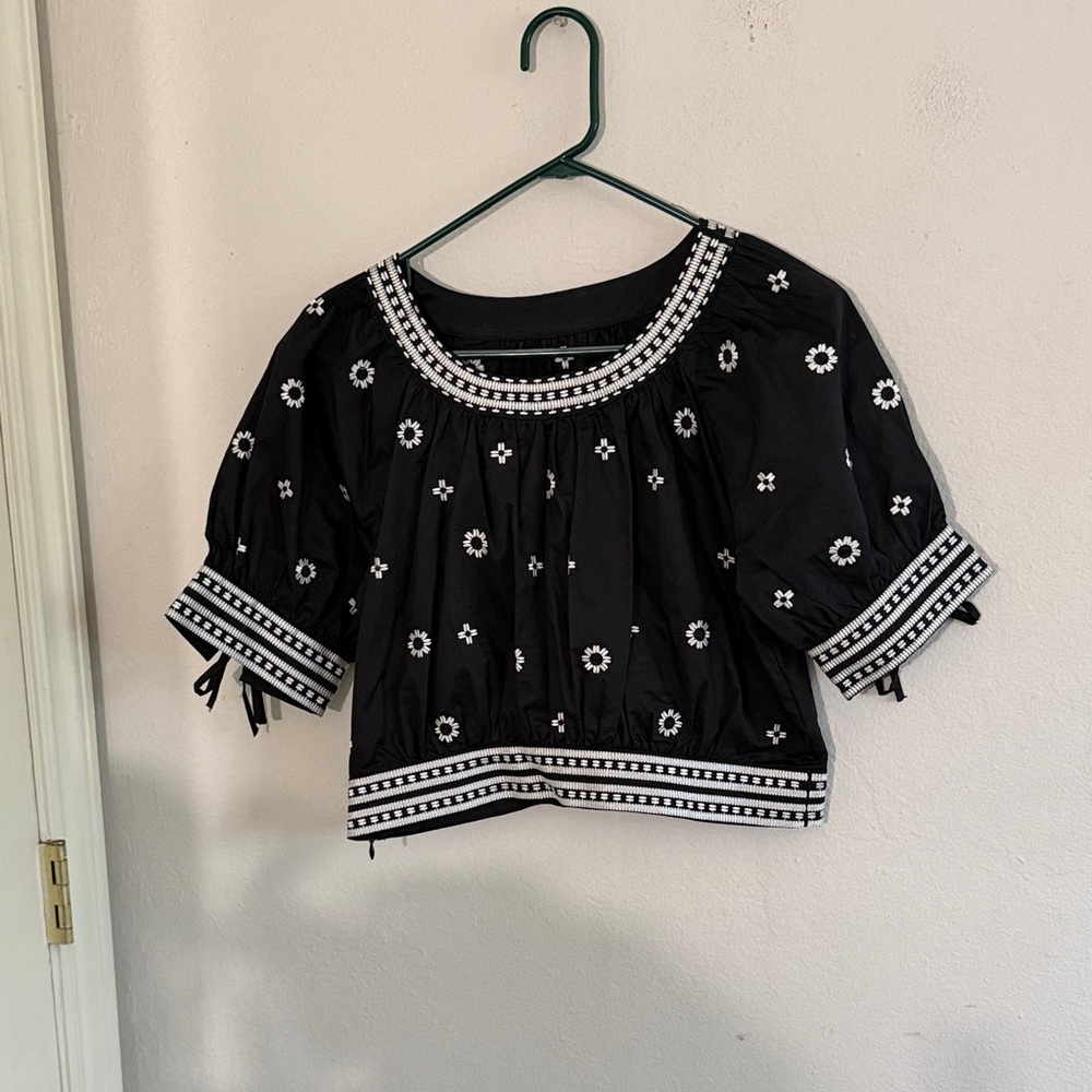 Black Embroidered Peasant crop top size L